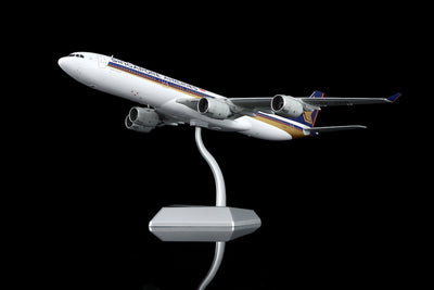 Pre-Order SQ Wings L2175FD 1:200 Singapore Airlines A340-500 9V-SGB "Flaps Down"
