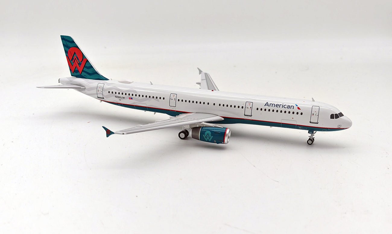 Inflight IF321AA580 1:200 American Airlines Airbus A321 - 231 N580UW Plus Collectors Coin