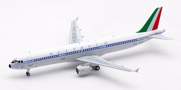 Inflight IF321AZ0522 1:200 Alitalia Airbus A321 - 112