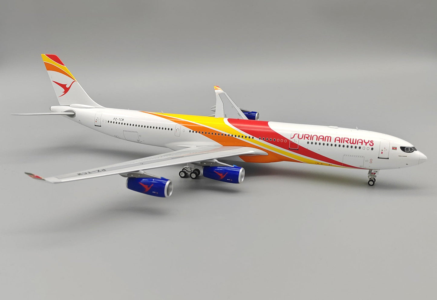 Inflight IF343PY1123 1:200 Surinam Airways Airbus A340 - 313 PZ - TCW