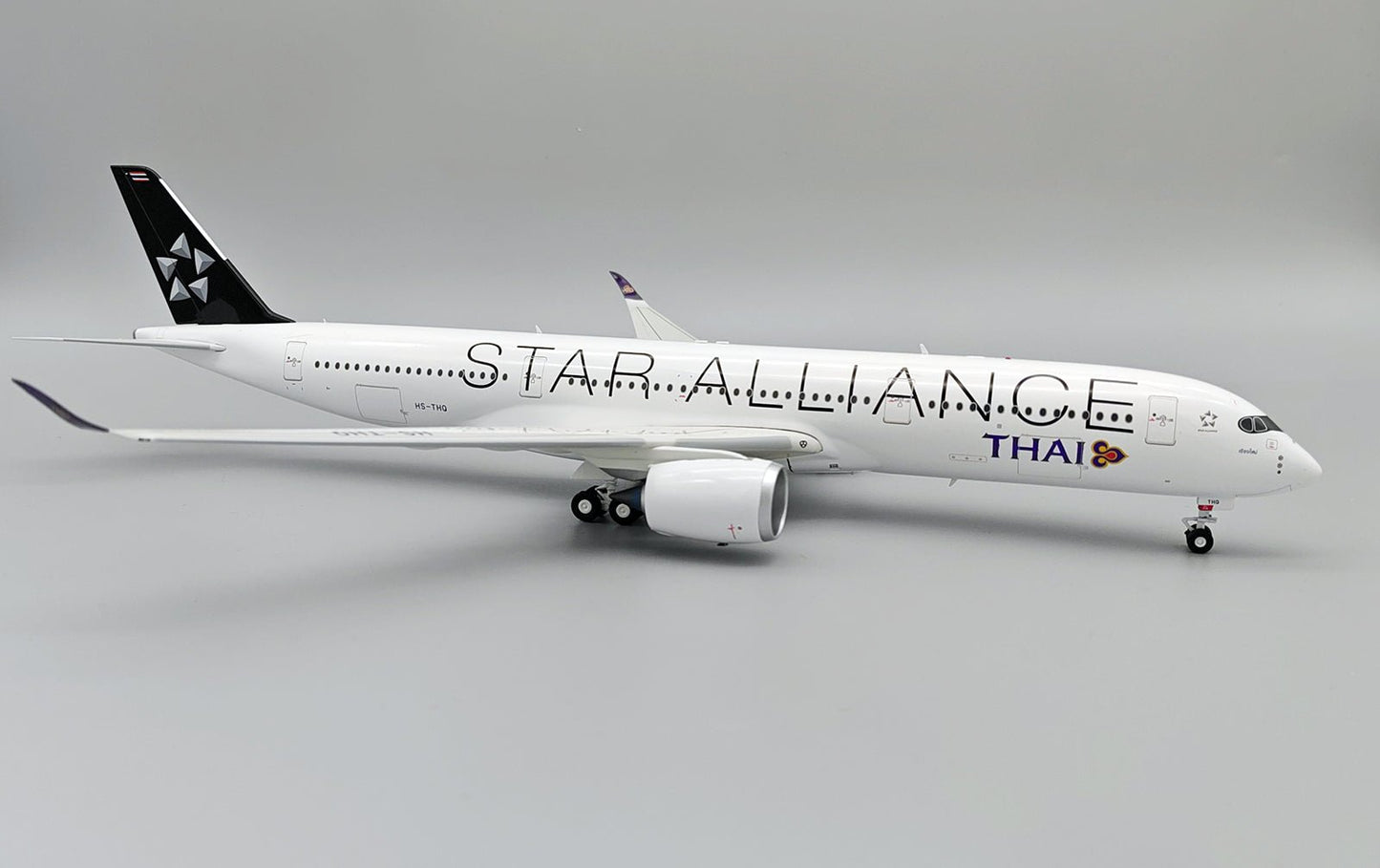 Inflight IF359TG0624 1:200 Star Alliance (Thai Airways ) Airbus A350 - 941 HS - THQ