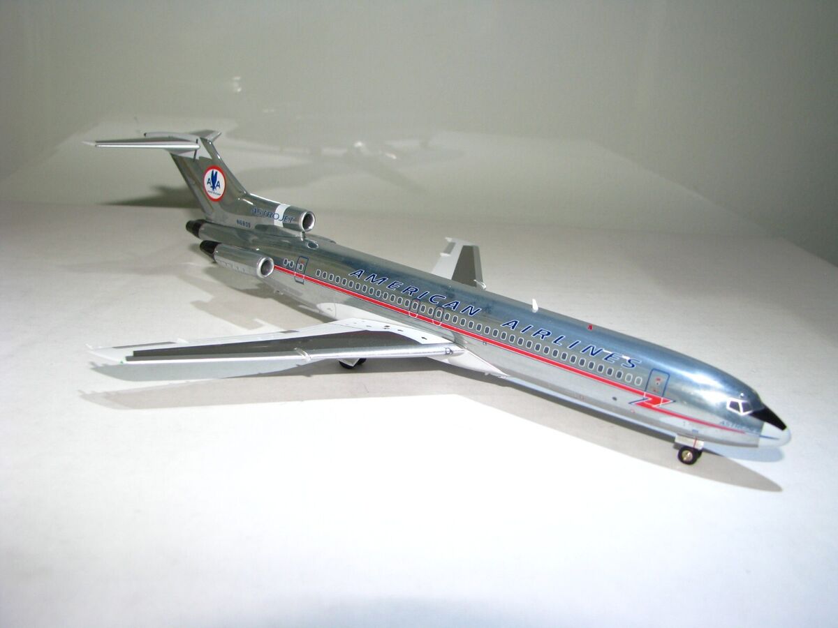 *Inflight IF722023 1:200 American Airlines Boeing 727 - 200 N6809