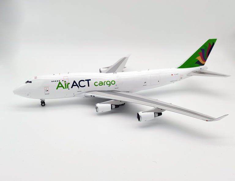 Inflight IF7449T1220 1:200 ACT Airlines Boeing 747 - 400