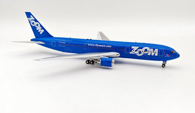 Inflight IF763Z41023 1:200 Zoom Airlines Boeing 767 - 306/ER C - GZNC