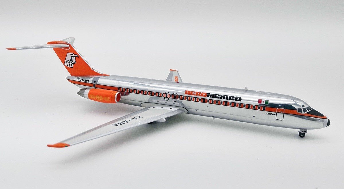 *Inflight IF930AM1018P 1:200 Aeromexico Douglas DC - 9 - 30 XA - DEK