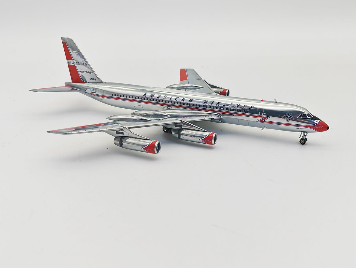 Inflight IF990AA0423P 1:200 American Airlines Convair CV - 990