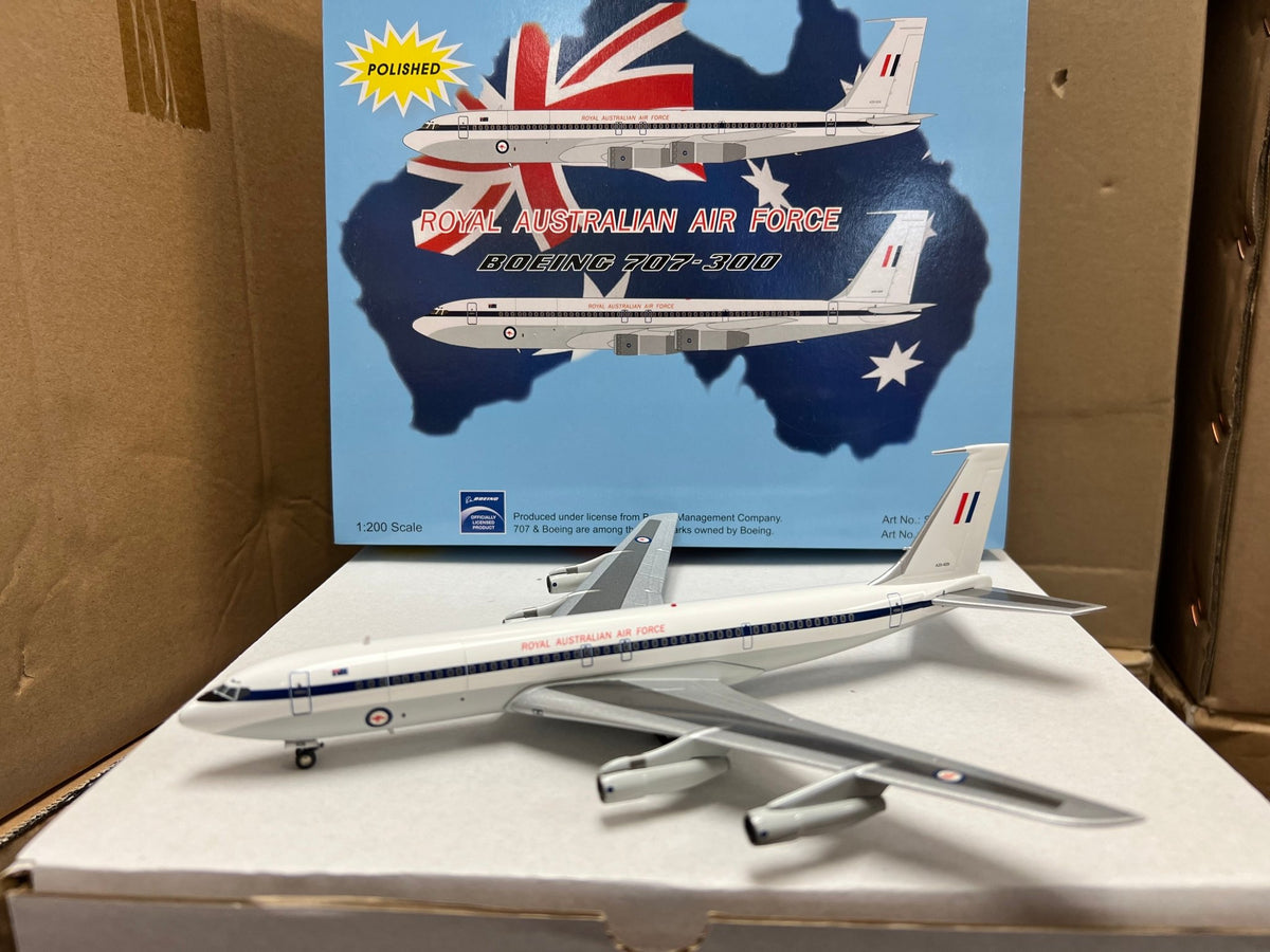 Inflight SQM002 1:200 Royal Australian Air Force Boeing 707 - 300 A20 - 629
