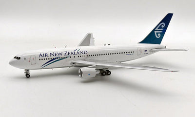 InFlight200 IF762NZ1023 Air New Zealand Boeing 767 - 219/ER ZK - NBC