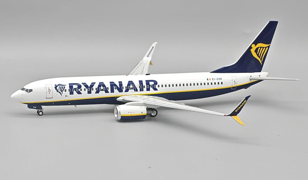 JFox JF-737-8-025L 1:200 737-8AS(WL) Ryanair – EI-GXK