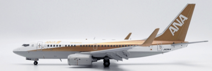 1/200 JCwings ANA ゴールド B737-700 1/200 JCwings ANA ゴールド 1/200 JCwings ANA ゴールド B737-700 1/200 JCwings ANA ゴールド