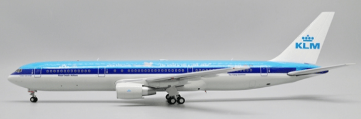 JC Wings JC2KLM0138 1:200 KLM Boeing 767 - 300ER PH - BZF "The world is just a click away"