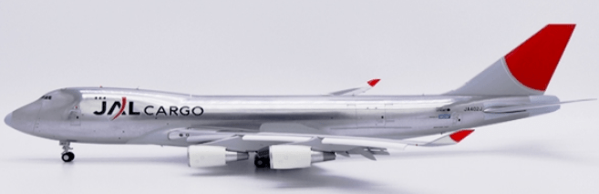 JC Wings XX20083A 1:200 JAL Cargo Boeing 747 - 400F JA402J (Flaps Down)