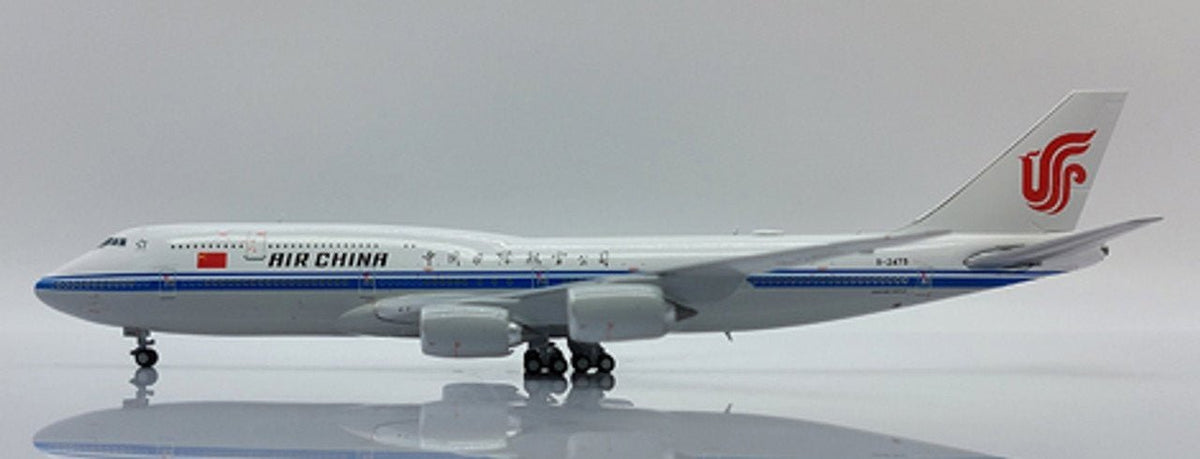 JC Wings XX40166 1:400 Air China Boeing 747 - 8I B - 2479