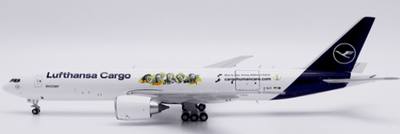 JC Wings XX40227C 1:400 Lufthansa Cargo Boeing 777F "cargohumancare.com""Interactive Series" Reg: D - ALFI