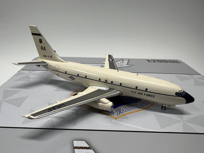 Jet-X Models JX024-2-024 1:200 United States Air Force T-43A (737-200) 73-1153