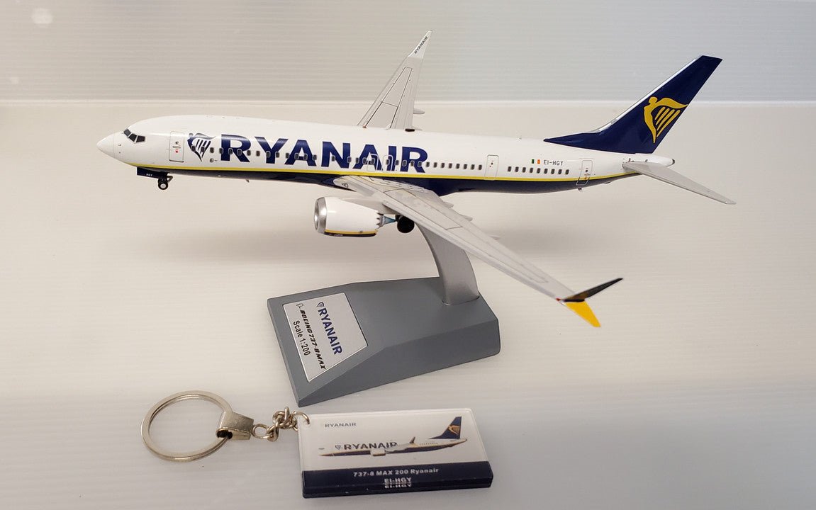 JFox JF - 737 - 8M - 005 1:200 Ryanair Boeing 737 Max 8