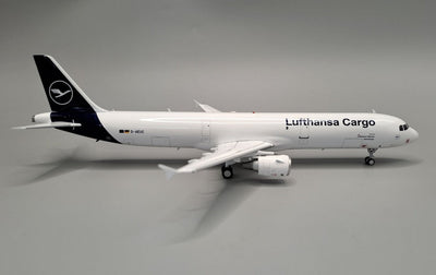 JFox JF - A321 - 025 A321 - 211 1:200 (P2F) Lufthansa Cargo (Lufthansa CityLine) D - AEUC