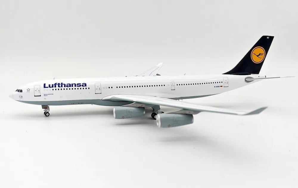 Jfox JF - A340 - 2 - 003 1:200 Lufthansa Airbus A340 - 200 "Essen"