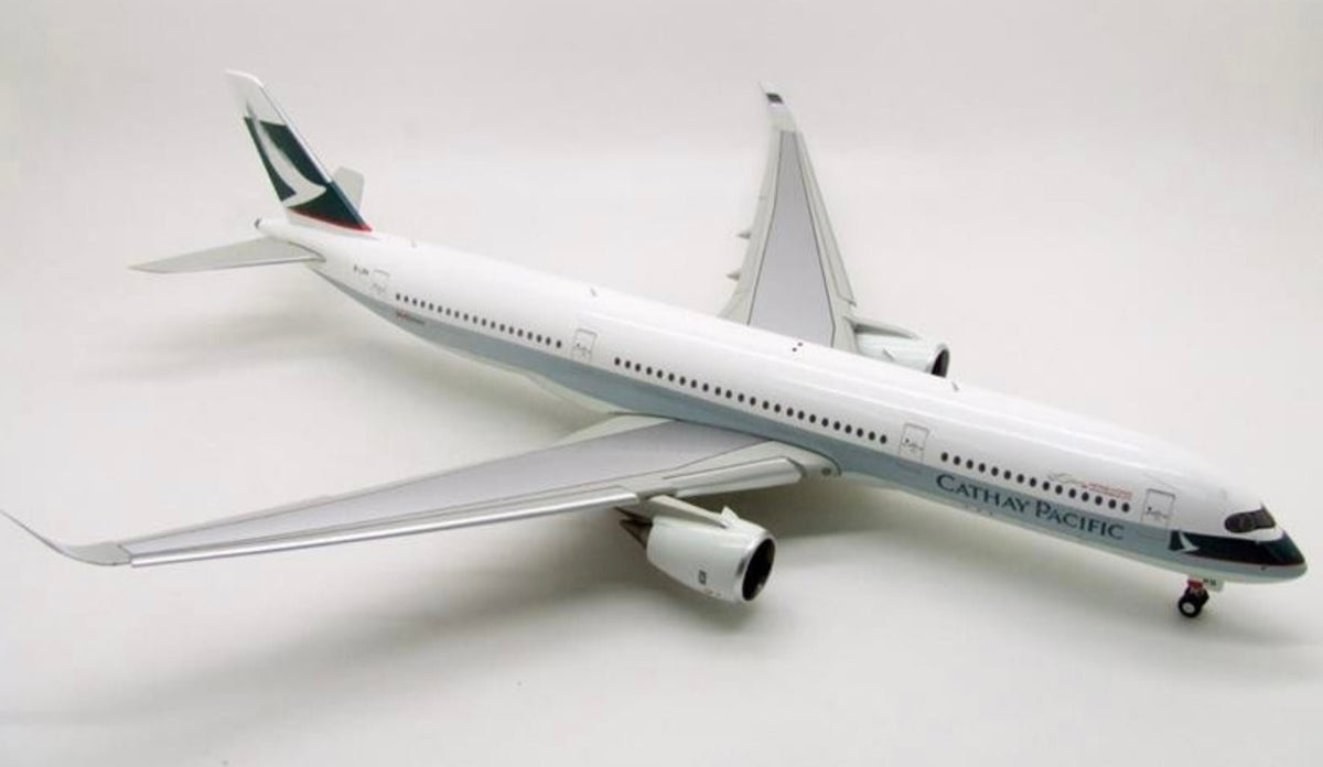JFox JF-A350-001 1:200 Airbus A350-900 Cathay Pacific B-LRA (Flaps Down)