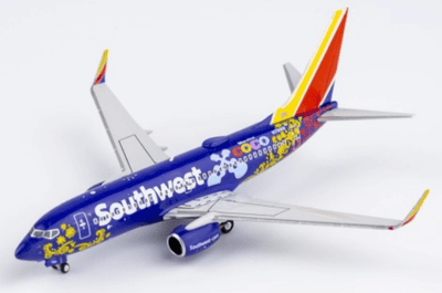NG 77031 1:400 Southwest Airlines Boeing 737 - 700 N7816B (Pixar "Coco")