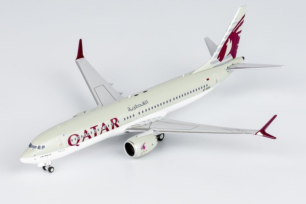 NG 88018 1:400 Qatar Airways Boeing 737 MAX 8 A7 - BSH