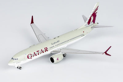 NG 88018 1:400 Qatar Airways Boeing 737 MAX 8 A7 - BSH