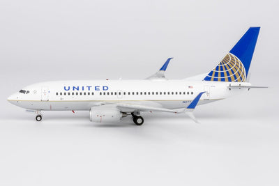 NG Models 05035 1:200 United Airlines 737 - 700/w N27734 (CO - UA merged livery)