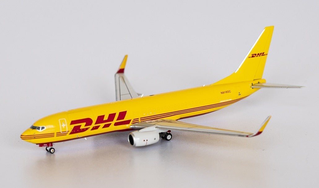 NG Models 1:400 58066 DHL Boeing 737 - 800F