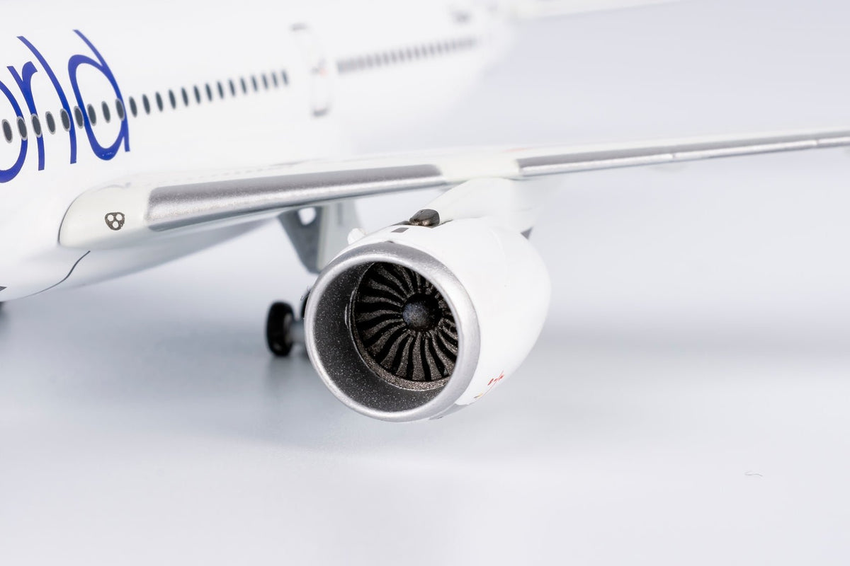 NG Models 39093 1:400 Japan Airlines (JAL) A350 - 900 JA15XJ (oneworld)