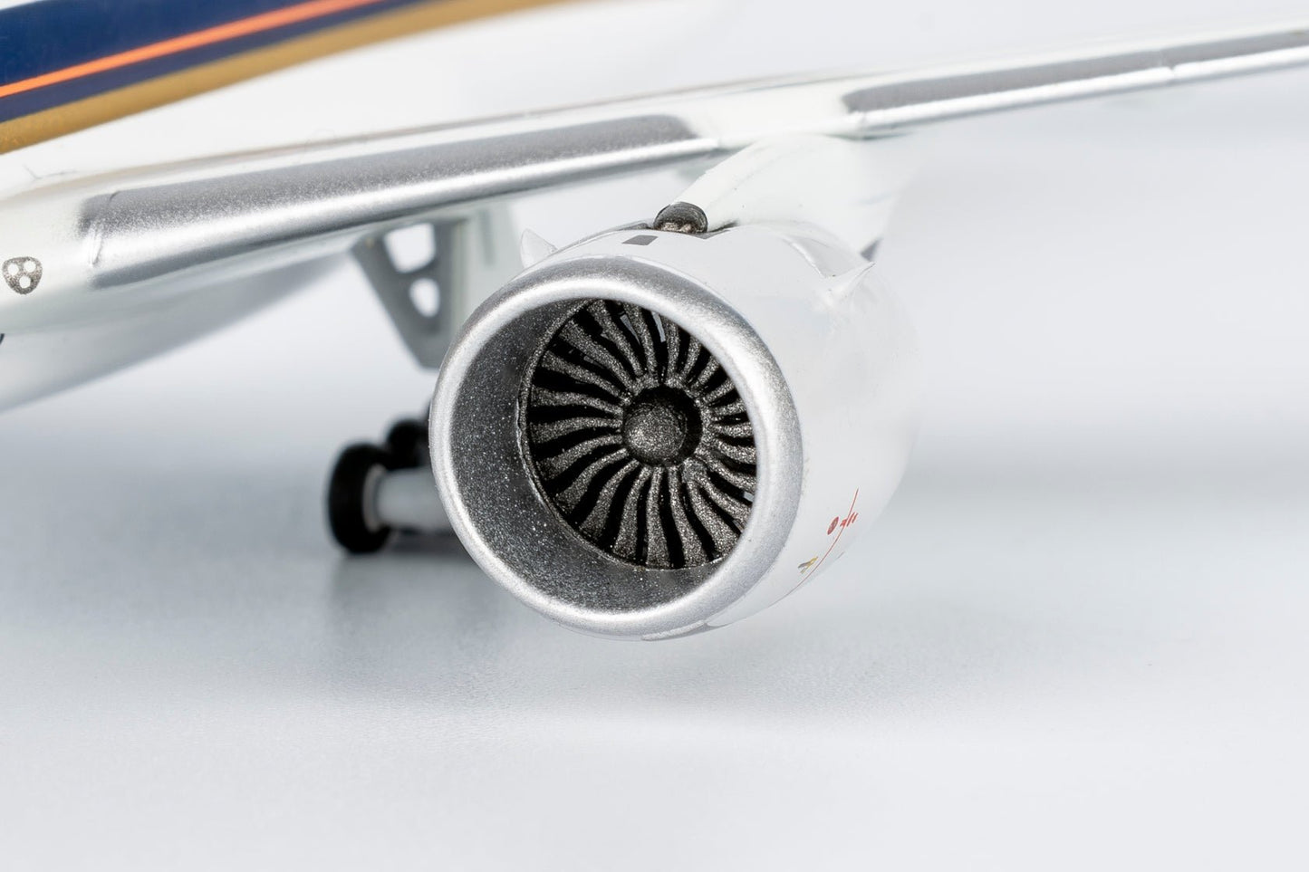 NG Models 46003 1:400 Singapore Airlines Cargo A350F