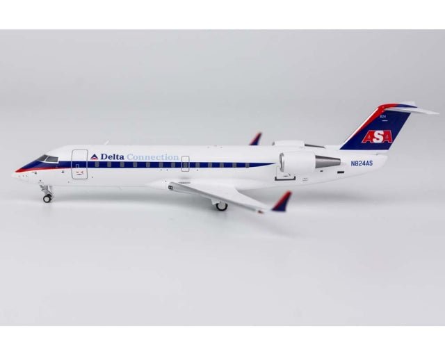 NG Models 52039 1:200 Delta Connection (ASA) CRJ200 N824AS