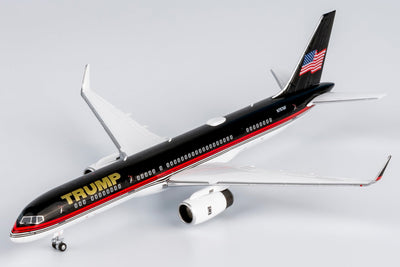 NG Models 53208 1:400 The Trump Organization 757 - 200/w N757AF (with national flag on tail)