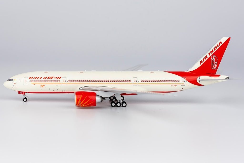 NG Models 72038 1:400 Air India 777 - 200LR VT - ALG (Mahatma Gandhi c/s; named "Kerala")