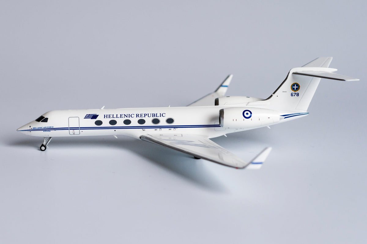 NG Models 75011 1:200 Hellenic Air Force Gulfstream G V serial no 678 "HELLENIC REPUBLIC" titles