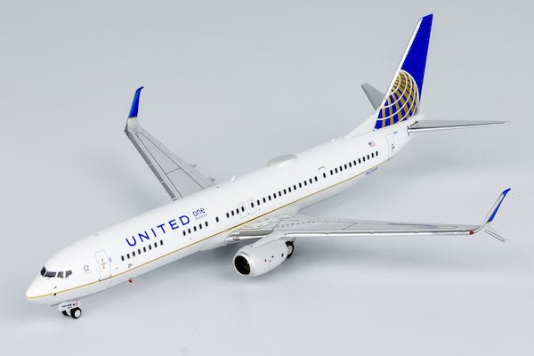 NG Models 79012 1:400 United Airlines 737 - 900ER N69818