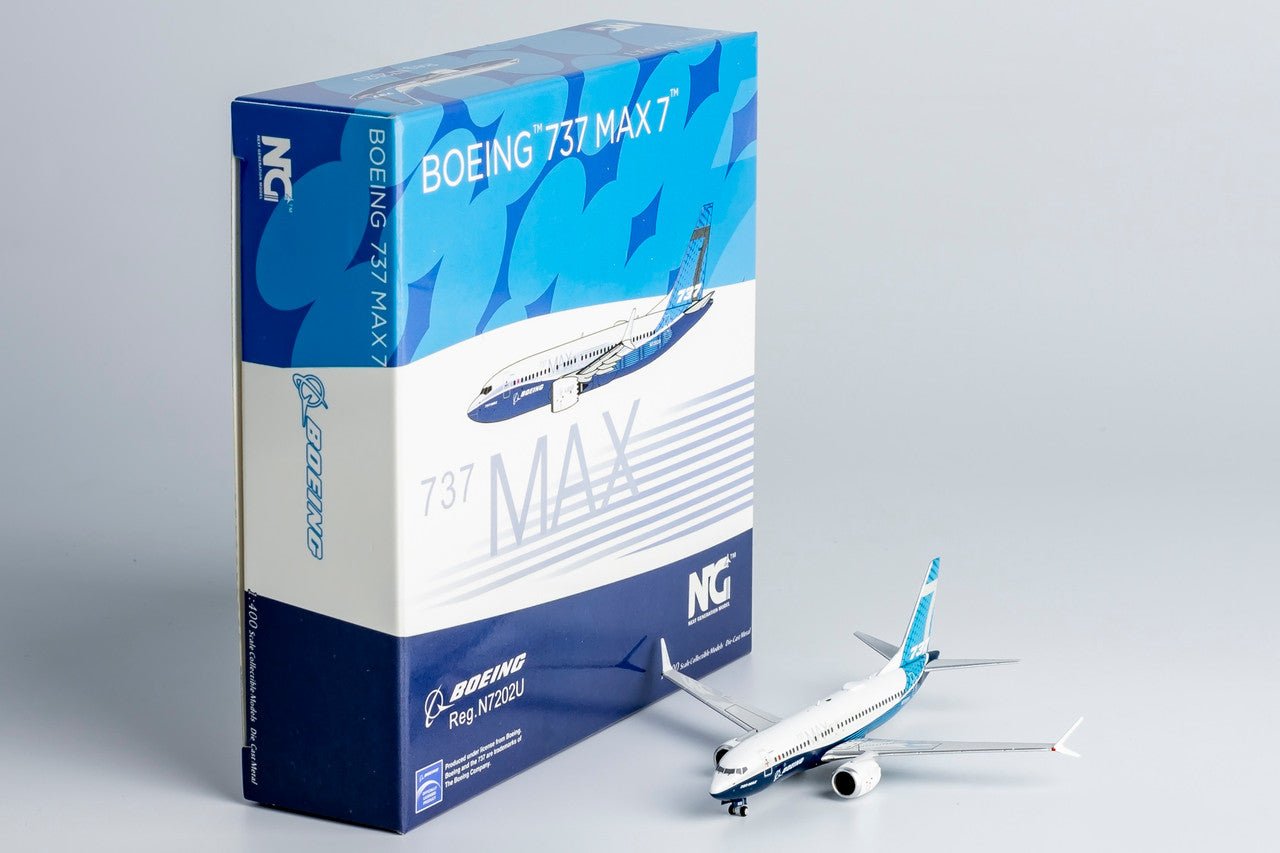 NG Models 87005 1:400 Boeing Company 737 MAX 7 N7202U