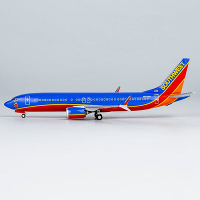 NG Models SWA003 1:400 Southwest Airlines 737 MAX 8 N872CB (Canyon Blue Retro)