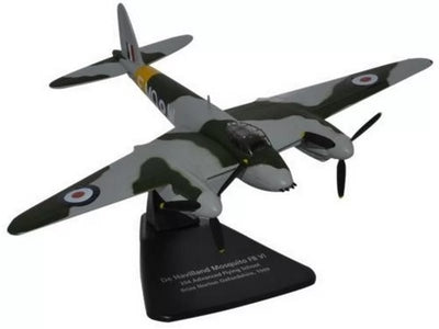 Oxford AC067 1:72 de Havilland Mosquito FB Mk.VI - 204 AFS (Advanced Flying School), RAF Brize Norton, 1949