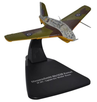 Oxford AC073 1:72 Messerschmitt Me 163 Komet - VF241, Captured Enemy Aircraft Flight, Royal Aircraft Establishment, 1945