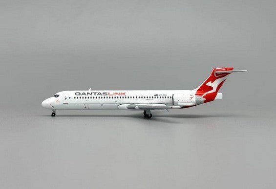 Phoenix Models 11959 1:400 B717 Qantas Link VH - YQS