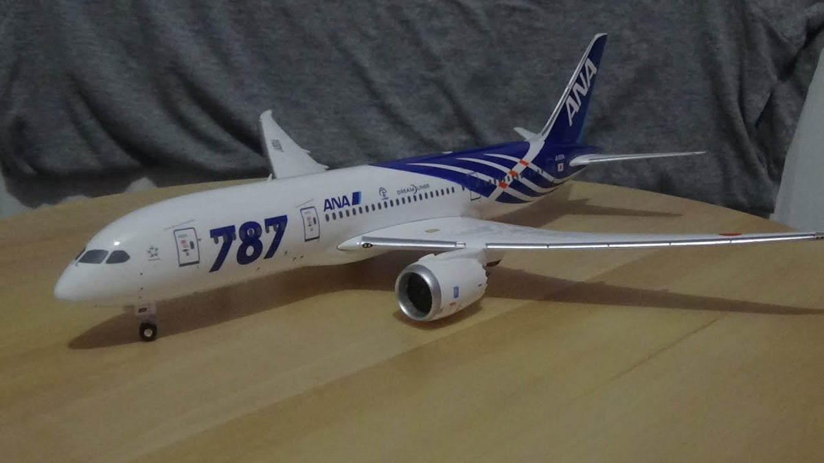 Phoenix Models 20069 1:200 ANA Boeing 787 - 8 JA801A