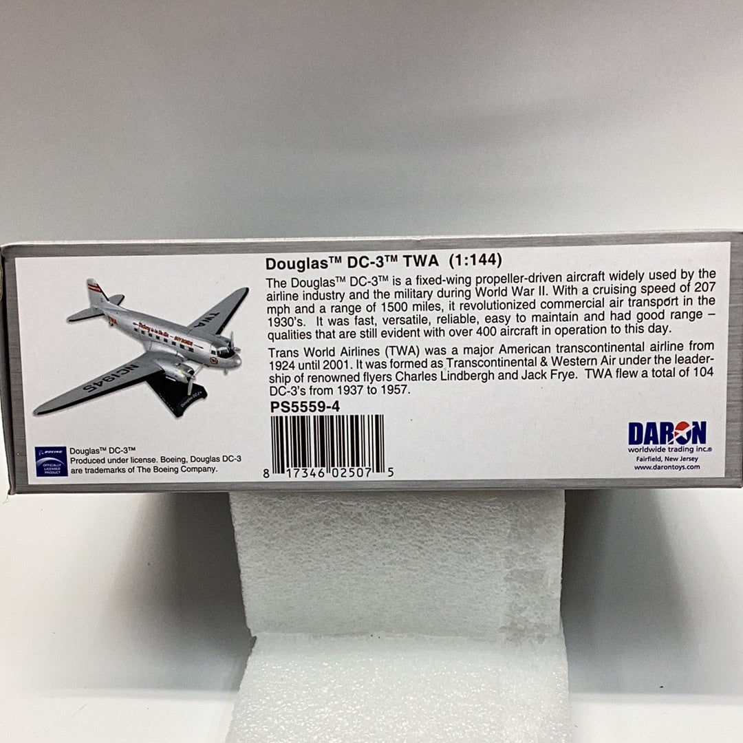 Postage Stamp PS5559 - 4 TWA DC - 3 1:144