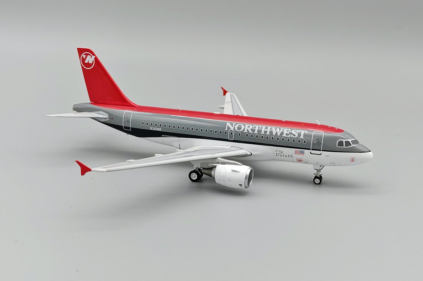 Pre - Order B - Models B - 319 - NE - 301 1:200 Northwest Airlines Airbus A319 - 114 N301NB