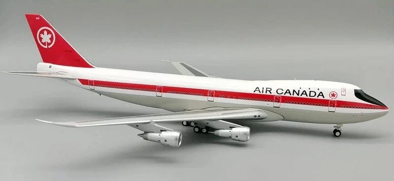 Pre - Order B - Models B - 741 - AC - TOER 1:200 Air Canada Boeing 747 - 133 C - FTOE