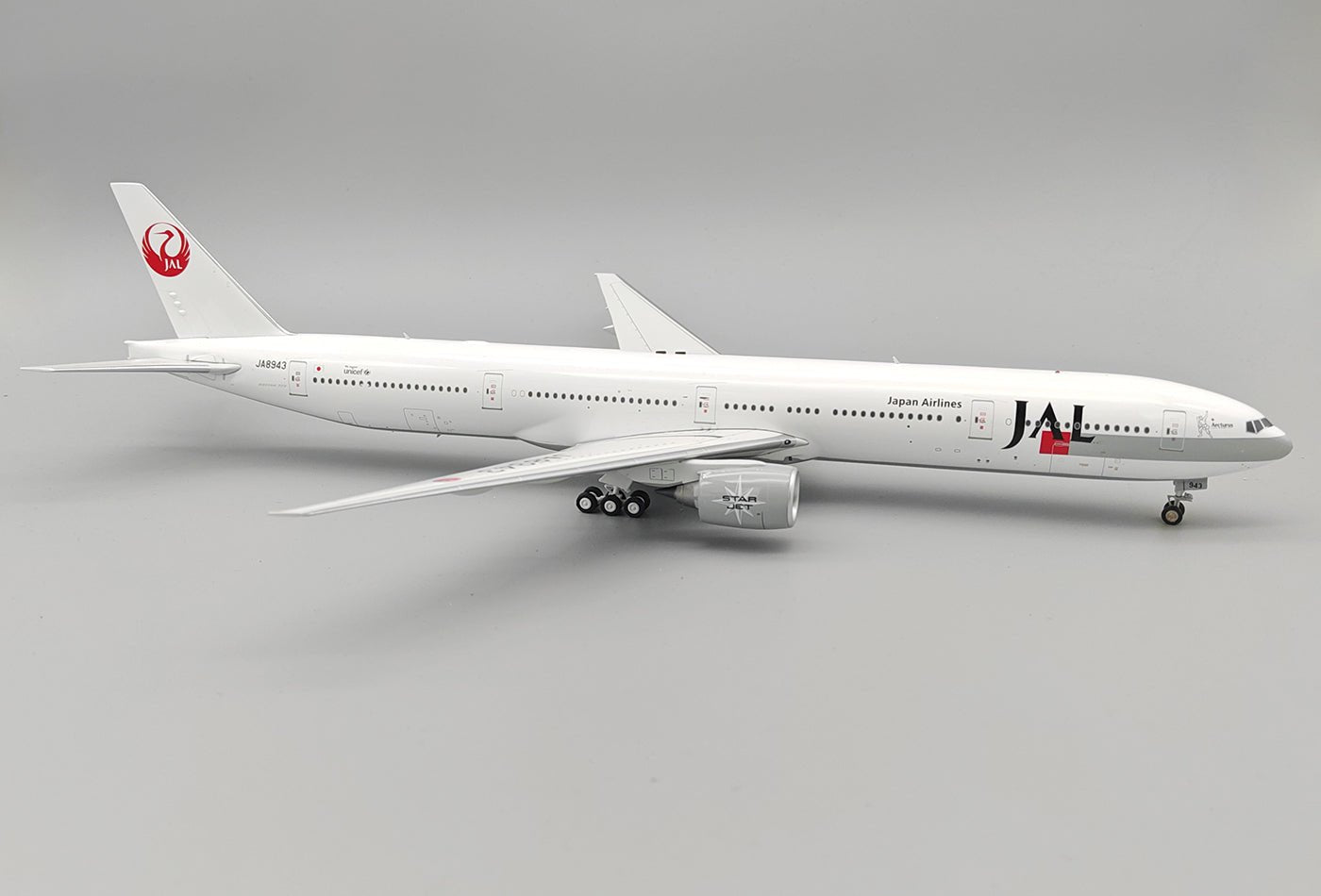 Pre - Order B - Models B - 773 - JAL - 943 1:200 Japan Airlines – JAL Boeing 777 - 346 JA8943 ‘Arcturus’