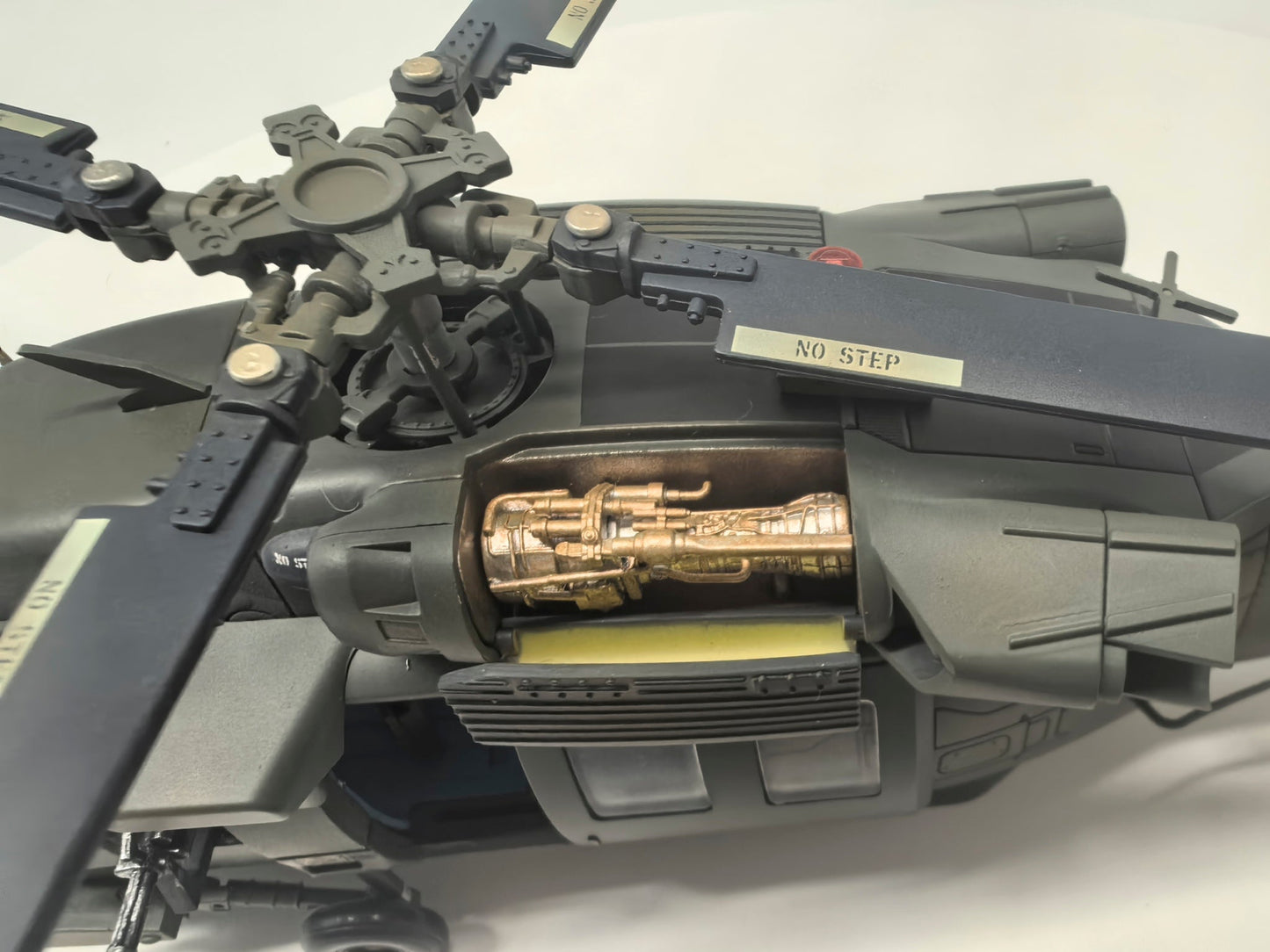 Pre - Order Bless Wing BW - ZJ08 - 01 1:48 MH - 60L Black Hawk – 160th Special Operations Aviation Regiment (SOAR), U.S. Army, Battle of Mogadishu (Black Hawk Down Incident), Operation Gothic Serpent, Somalia, 1993