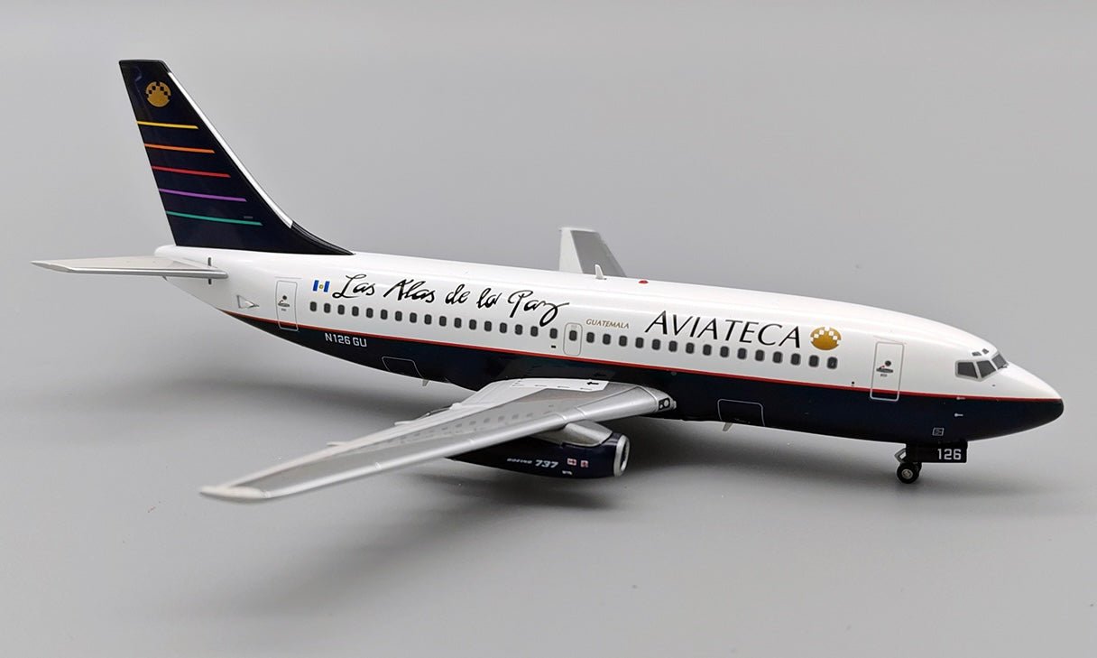 El Aviador EAV126 1:200 Aviateca Boeing 737 - 200 N126GU