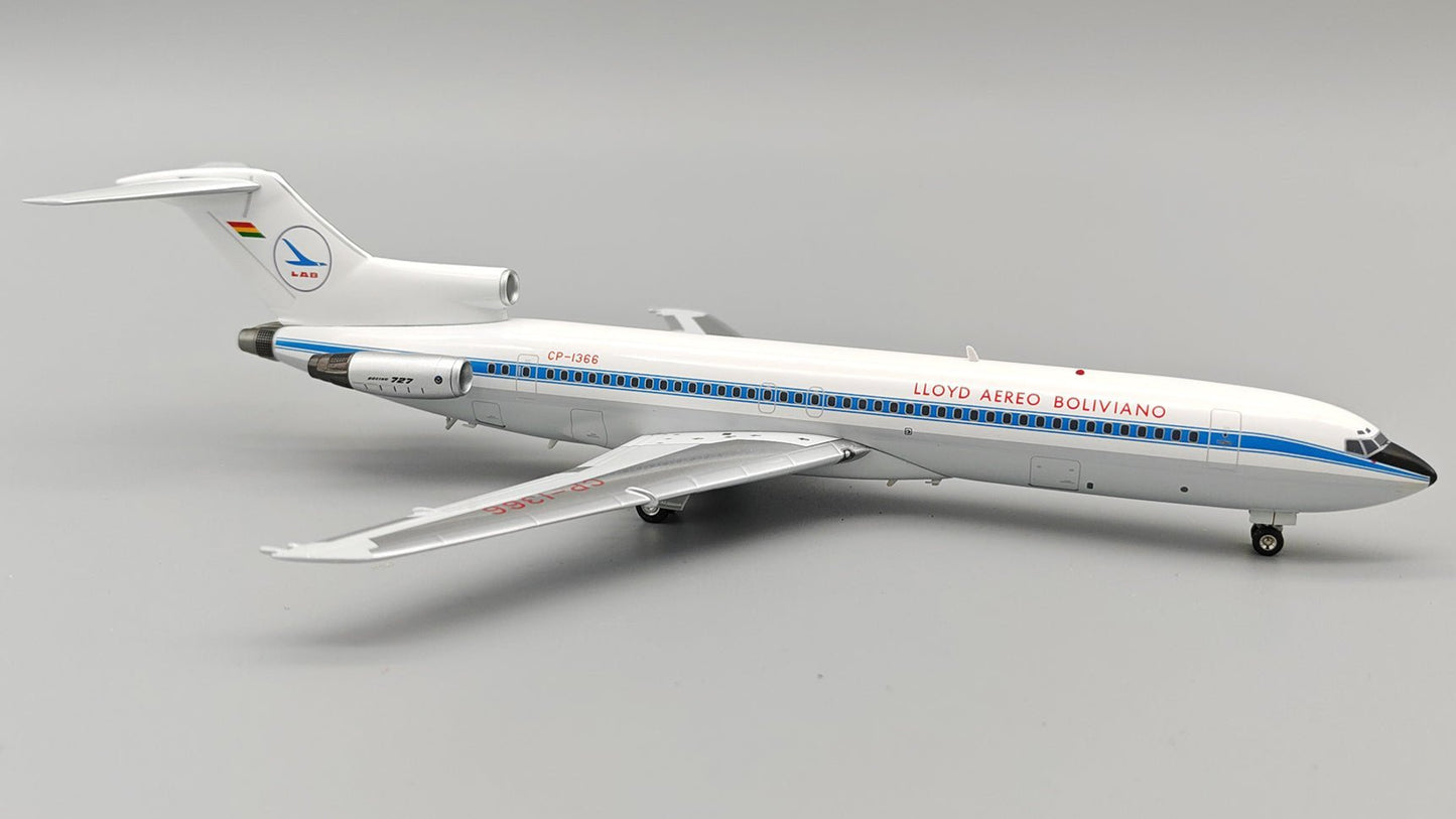 El Aviador EAV1366 1:200 Lloyd Aereo Boliviano LAB Boeing 727 - 200 CP - 1366