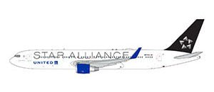 Pre - Order Gemini Jets GJUAL2313 1:400 United "Star Alliance" livery B767 - 300ER
