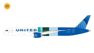 Pre - Order Gemini Jets GJUAL2333F 1:400 United Airlines B787 - 9 N24988 “The Future is SAF” (flaps down)